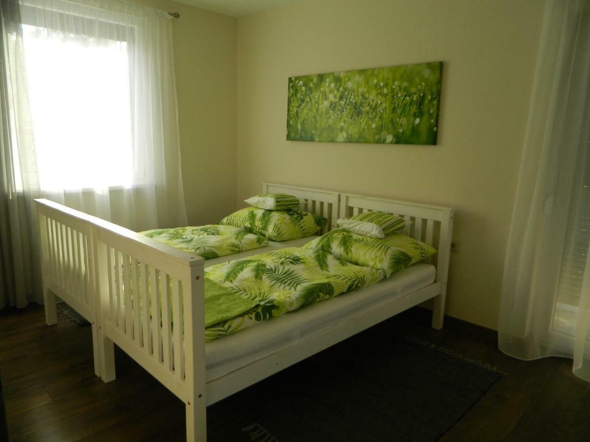 Greento Apartman Balatonföldvár エクステリア 写真