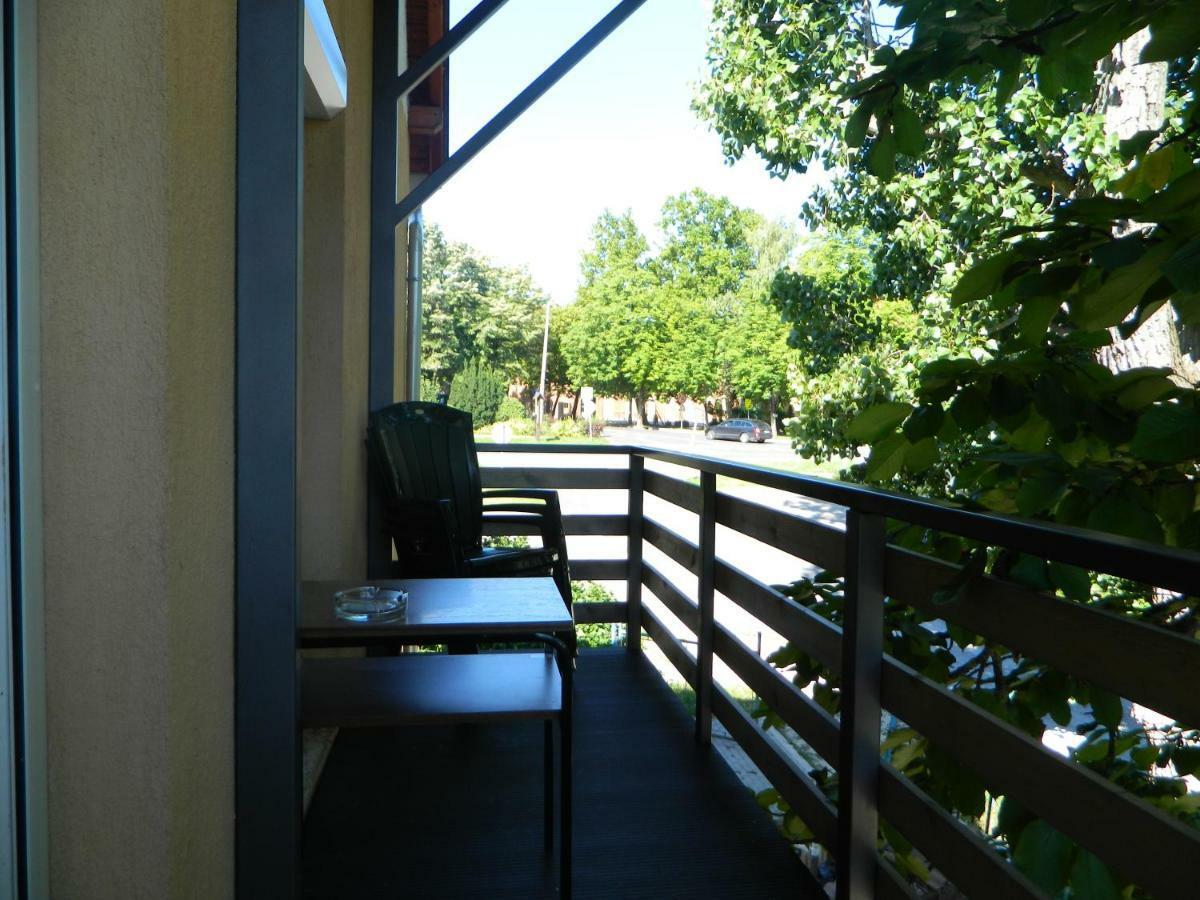 Greento Apartman Balatonföldvár エクステリア 写真