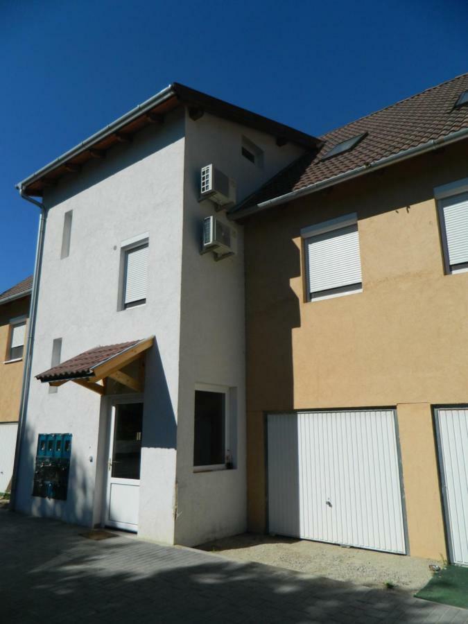 Greento Apartman Balatonföldvár エクステリア 写真
